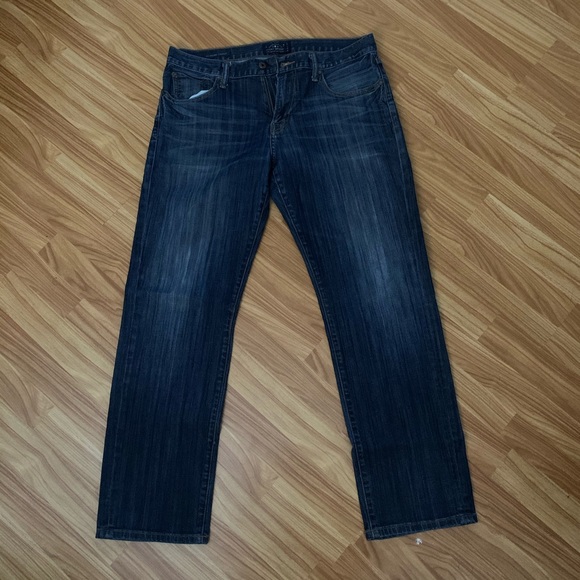 Lucky Brand Jeans - Picture 2 of 3